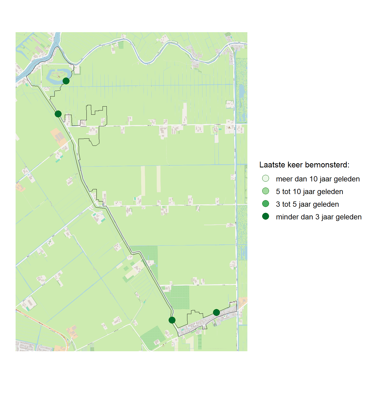 Kaart met meetlocaties waar waterplanten worden gemeten (groene stippen). Het laatste meetjaar waarin een locatie is bemonsterd is weergegeven in verschillende tinten groen.